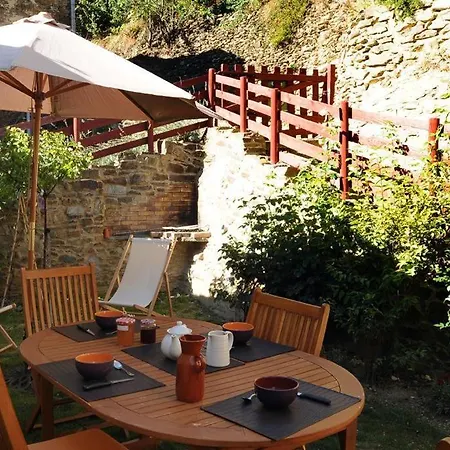 Madres- Coronat Balcon Du Canigou Дом отдыха Jujols