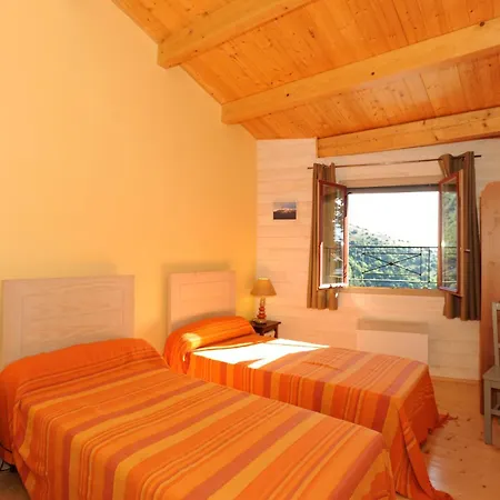 Madres- Coronat Balcon Du Canigou *